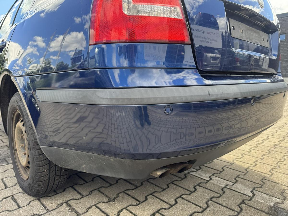 Skoda Octavia 2 1Z original Stossf&auml;nger Sto&szlig;stange hinten Flie&szlig;heck LF5Q Stormblau Metallic Bj.2008